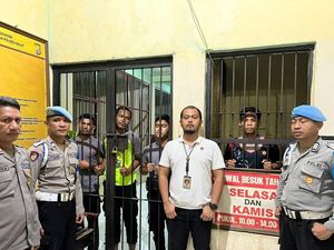 4 Oknum Polisi Aniaya Mahasiswa dan Paksa Minta Maaf ke Anjing Ditahan!