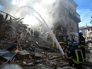Janji Biden Terus Dukung Ukraina Usai Rusia Kian Membabibuta