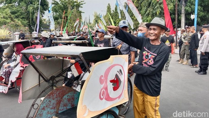 Tukang becak di Indramayu