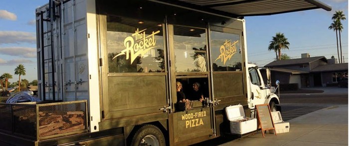 10 Potret Truk Makanan Unik, Ada yang Pakai Bajaj! 10 Potret Truk Makanan Unik, Ada yang Pakai Bajaj!