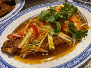 5 Menu Legendaris di Restoran Eka Ria yang Bertahan 97 Tahun