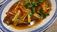 Tidak hanya orang-orang keturunan Tionghoa saja yang makan di restoran kami. Tapi orang Belanda pun dulu sering makan di sini.  Foto: detikFood