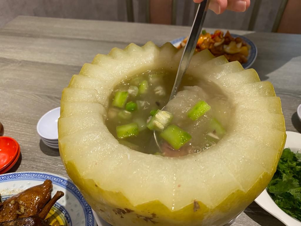 5 Menu Legendaris di Restoran Eka Ria yang Bertahan 97 Tahun
