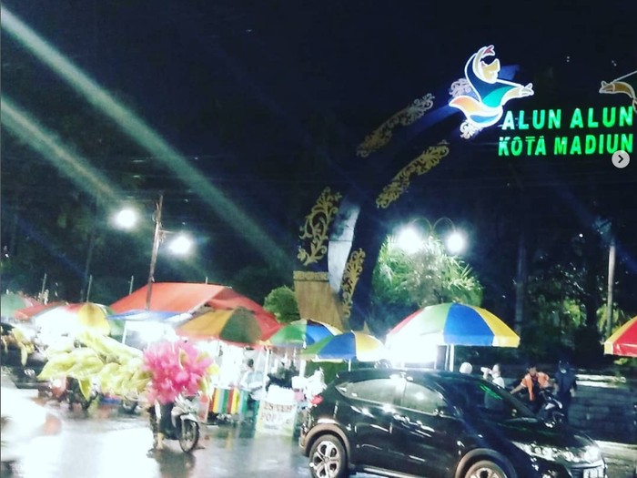 Alun-alun Kota Madiun