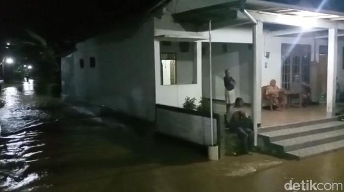 Banjir Pacitan