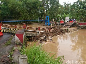 Data BPBD: 4 Kabupaten di Jatim Dilanda Banjir