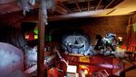 Dibuat dari Sampah dan Barang Bekas, Restoran Ini Jadi Keren Banget!