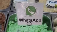 Gelato tengah populer digemari banyak orang. Tetapi rasa gelato yang satu ini disebut-sebut rasa WhatsApp. Seperti apa ya? Foto: Twitter/FFOODFESS