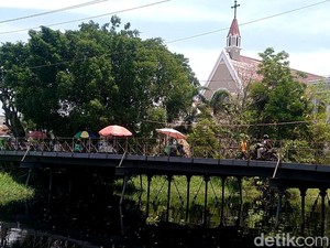 Kisah Oey Tambah Sia, Pria Flamboyan yang Berakhir di Tiang Gantung Batavia