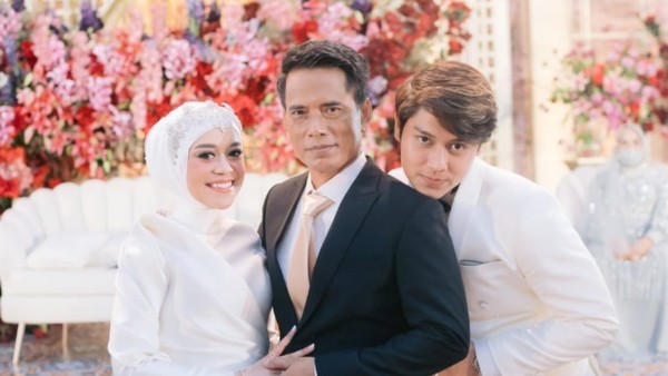 8 Potret Kedekatan Rizky Billar dan Ayah Lesti Kejora, Dulu Mantu Kesayangan