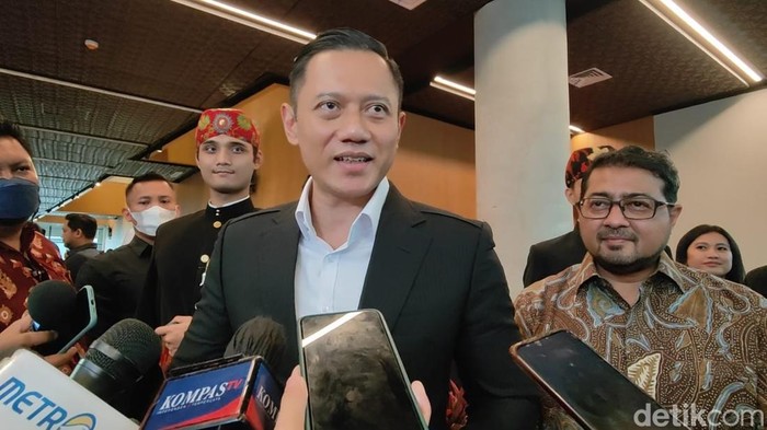 Ketua Umum Partai Demokrat Agus Harimurti Yudhoyono (AHY) menghadiri acara Gubernur DKI Jakarta Anies Baswedan di TIM.