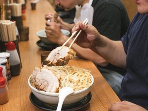 Dikomentari Buruk, Restoran Ramen Ini Dapat Dukungan dari Pelanggan Lain