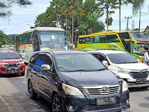 Libur Maulid Nabi, Lalu Lintas ke Puncak Bogor Macet