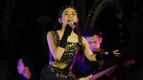 Penampilan Mahalini di ATLAS Beach Fest, Canggu, Kuta Utara, Bali Jumat malam (8/10/2022). (Istimewa)