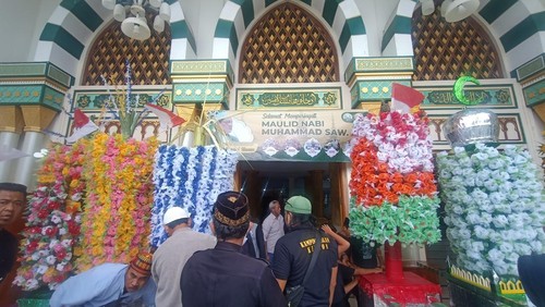 Maulid Nabi di Kampung Islam Kepaon