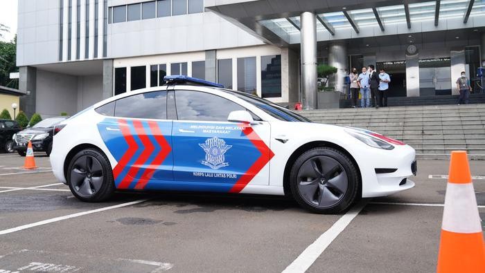 Mobil patroli polisi pakai Tesla