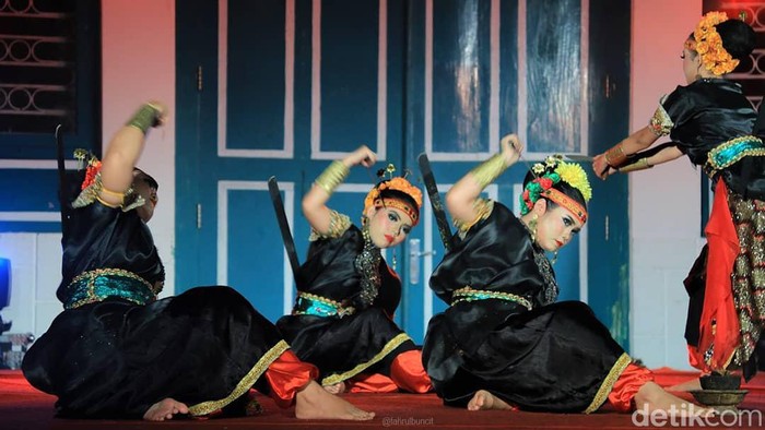 Tari Pakkanna