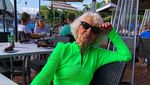 10 Potret Kece Selebgram Nenek 94 Tahun Saat Makan Enak