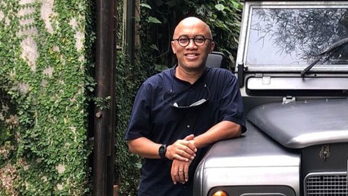 Ary Indra, arsitek toilet mewah bernama The Berawa Toilet di Pantai Berawa, Tibubeneng, Badung.