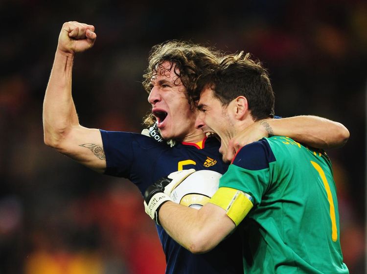 Casillas dan Puyol: Dari Rival, Kawan, hingga Kontroversi Cuitan Gay
