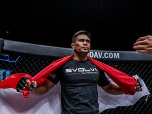 Eko Roni Saputra Tanding di ONE 162