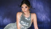 Melalui sebuah podcast bersama Luna Maya, Wendy Walters ungkap cerita yang sebenarnya. Dirinya juga menyebut sudah sepenuhnya yakin untuk bercerai. Foto: Instagram/wendywalters