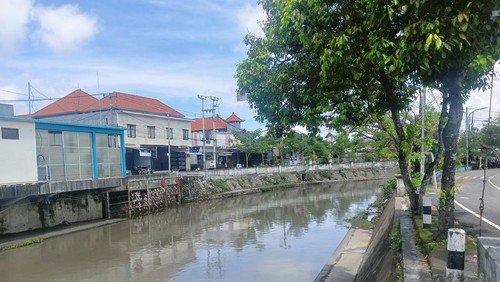 Kondisi Tukad Mati, Legian pasca banjir, Minggu (9/10/2022).