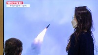 Kepala Staf Gabungan Militer Korea Selatan mengumumkan peluncuran tersebut merupakan yang ketujuh dalam dua minggu. Pihak militer Korsel tidak memberikan rincian lebih lanjut terkait penembakan rudal tersebut. Sementara itu, Kantor Perdana Menteri Jepang juga mengkonfirmasi peluncuran rudal tersebut.