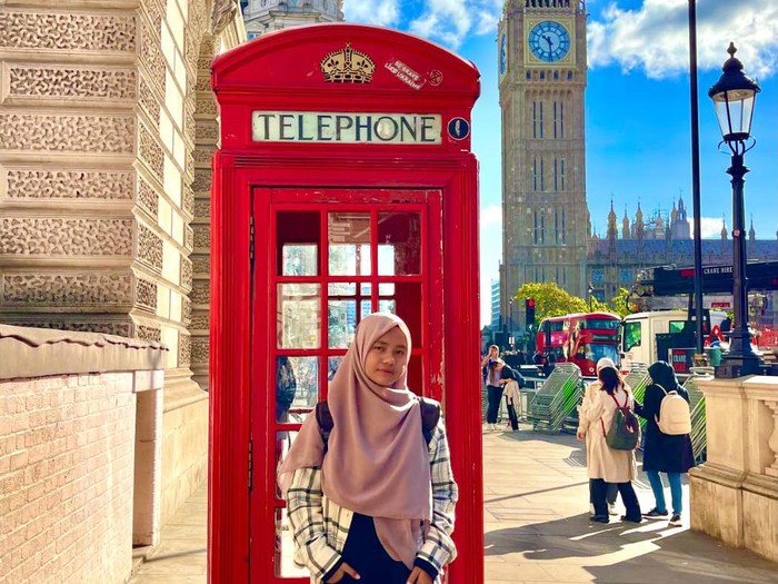 Mahasiswi UB yang Berhasil Wujudkan Impian Kuliah di Inggris