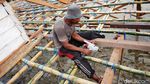 Melihat Pembuatan Bagan Apung di Pulau Selaru