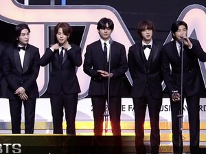 BTS Raih 7 Piala, Ini Daftar Pemenang The Fact Music Awards 2022