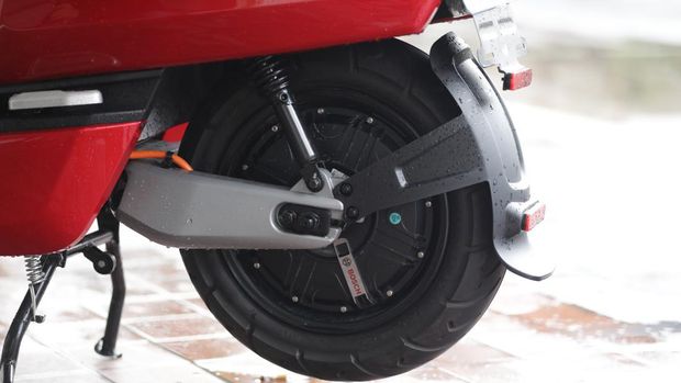 Motor listrik NIU NQi Sport 26