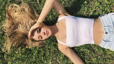 Olivia, Pesenam Kampus yang Cantik dan Paling Berpengaruh di Medsos