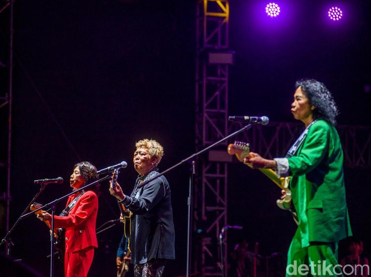 Keseruan Synchronize Fest 2022 Hari Kedua: Dara Puspita Bikin Heboh!