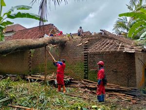 Sederet Bencana Alam Melanda Jateng-DIY di Awal Musim Hujan