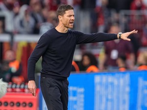 Debut Xabi Alonso di Bayer Leverkusen: Pesta Gol dan Nirbobol
