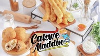 Cakwe Aladdin di Kedai Kopi TERATAI di Pluit ini, sering dijadikan camilan ketika ngopi. Rasa cakwenya enak, disajikan saat hangat. Kisaran harganya dari Rp 10.000 saja. Foto: Instagram Shop/Site