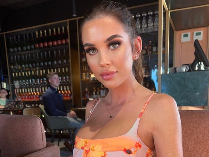 Intip Kecantikan Bailey Scarlett, Model OnlyFans yang Tinggal di Bali