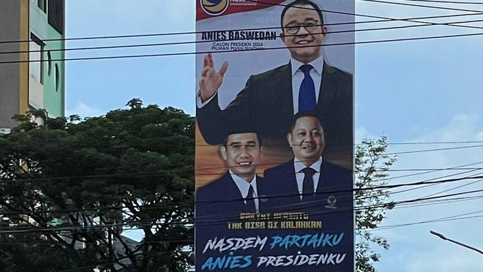 Baliho capres NasDem, Anies Baswedan di Makassar