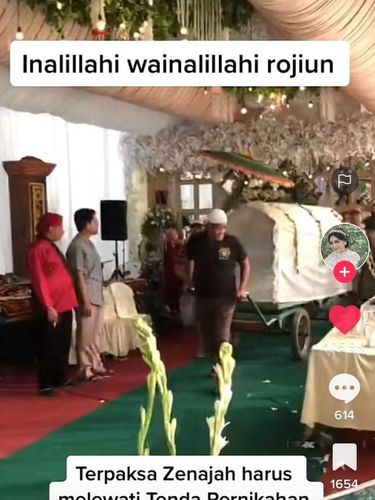 Beredar viral di media sosial keranda jenazah lewat ke dalam area lokasi pernikahan.