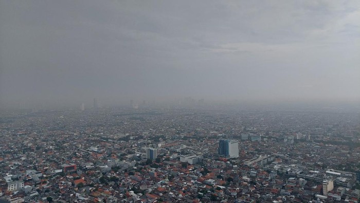 cuaca di surabaya