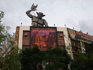 Katanya Ini Rumah Hantu Terseram di Dunia, Berani Coba?