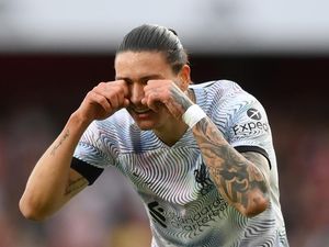 Selebrasi Nangis Darwin Nunez