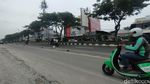 Penampakan Separator di Jalan Margonda Mulai Dibongkar