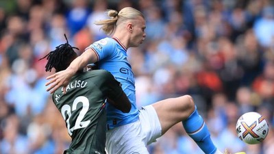 Mungkin Haaland Memang Robot: Bikin Gol Lagi, Pecah Rekor Lagi