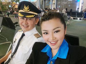 Fitri Carlina LDR dengan Suami di Oman, Berusaha Tegar tapi Air Mata Netes Juga