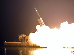 Korea Utara Kembali Luncurkan Dua Rudal Balistik, Ini Foto-fotonya
