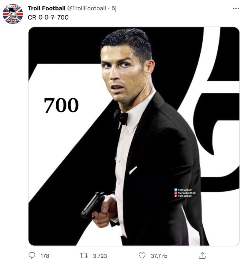 Meme Cristiano Ronaldo cetak gol ke-700 untuk klub