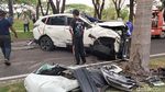 Mini Cooper dan CR-V yang Kecelakaan di Citraland Surabaya Rusak Parah
