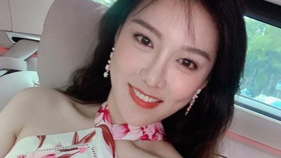 5 Potret Kecantikan Model Dewasa Malaysia Le Bala yang Menggemaskan